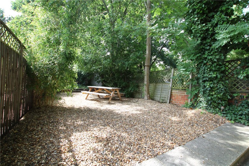 Zinzan Street, Reading, Berkshire, RG1