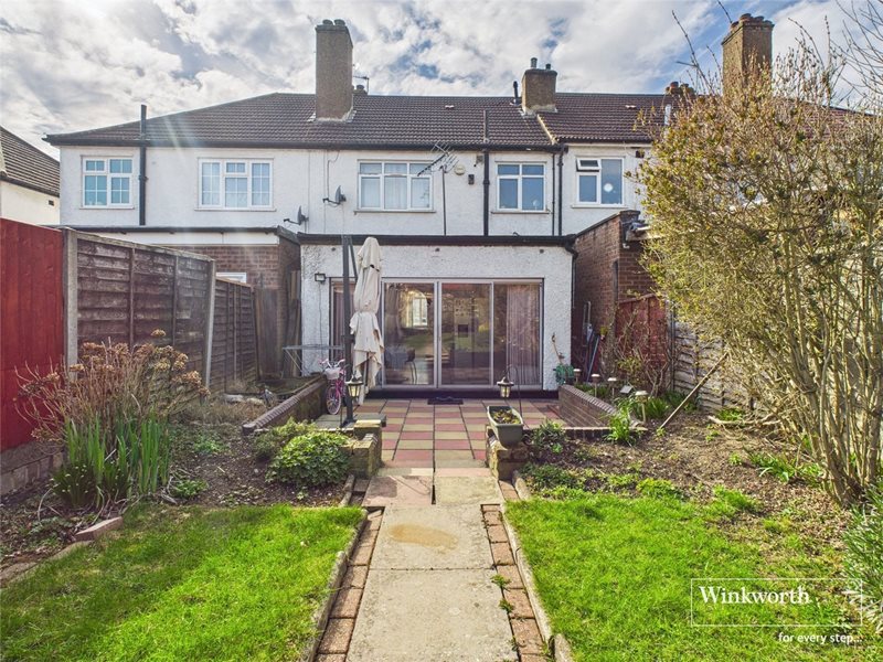 Manor Close, Kingsbury, London, NW9