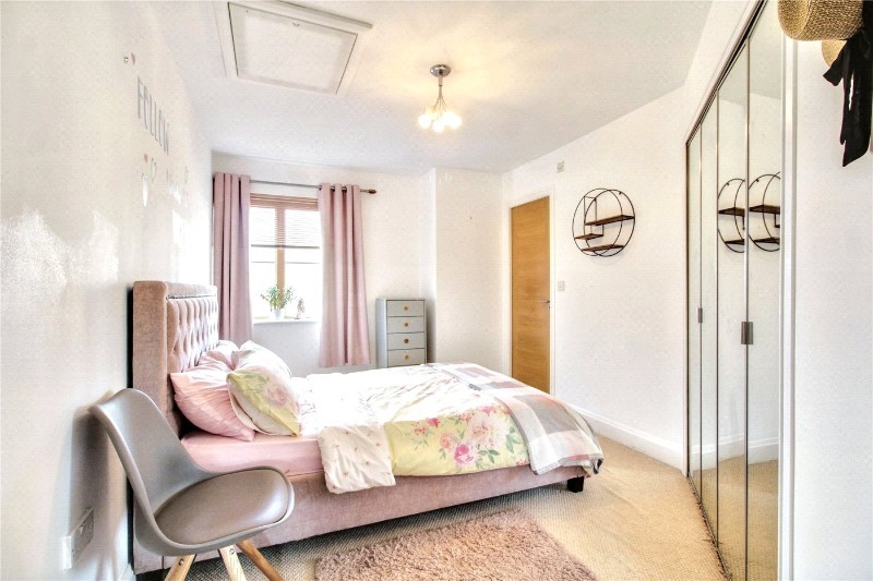 Trafalgar Square, Poringland, Norwich, Norfolk, NR14