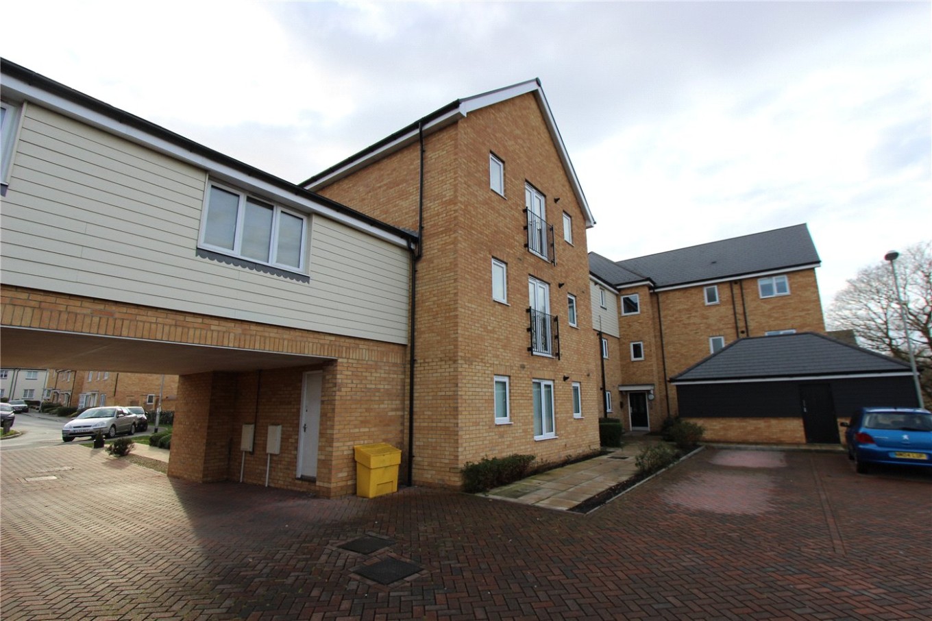 1 bedroom property for sale in Warwick Crescent, Basildon, SS15 (Ref