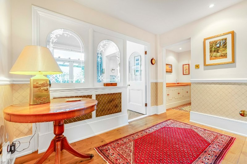 Grange Road, Barnes, London, SW13