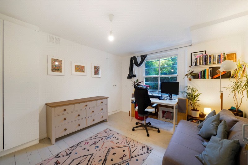 Kingsdown Road, London, N19