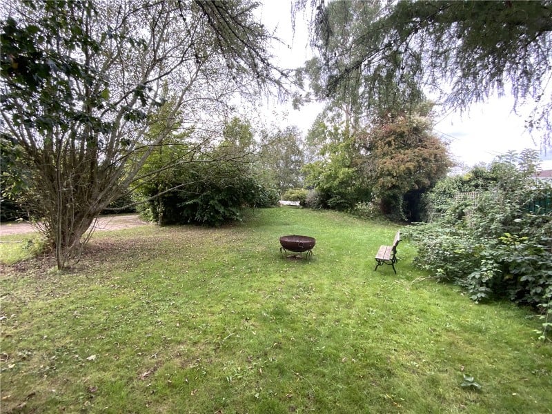 Bottlesford, Pewsey, Wiltshire, SN9