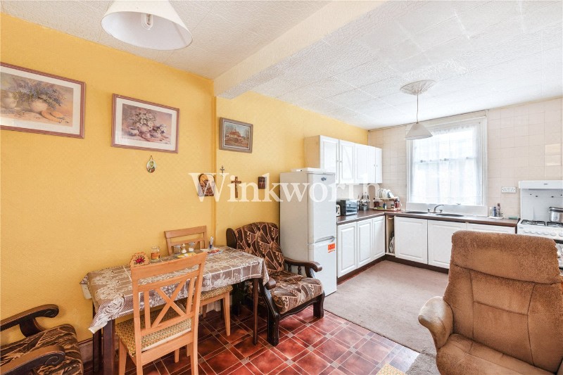 Chesterfield Gardens, London, N4
