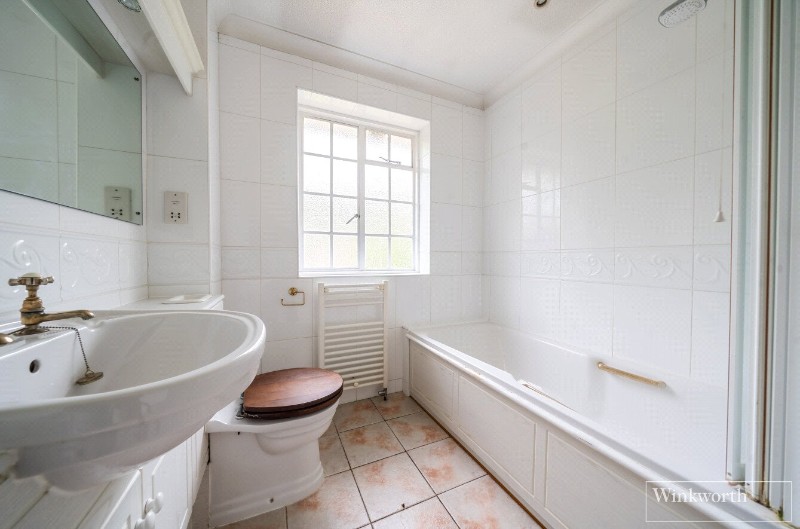 Pinecote Drive, Ascot, Berkshire, SL5