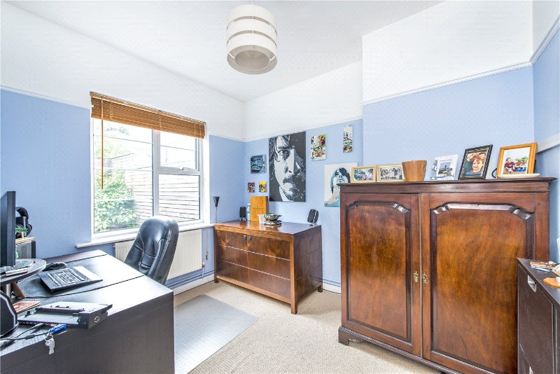 Cricklade Avenue, London, SW2