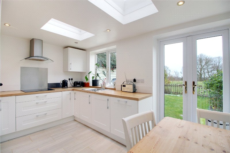 Bramerton Lodge, East Hill Lane, Bramerton, Norwich, NR14