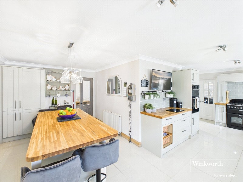 Burghfield Bridge, Burghfield, Reading, RG30