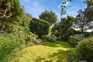 Hill Brow Road, Hill Brow, Liss, Hampshire, GU33