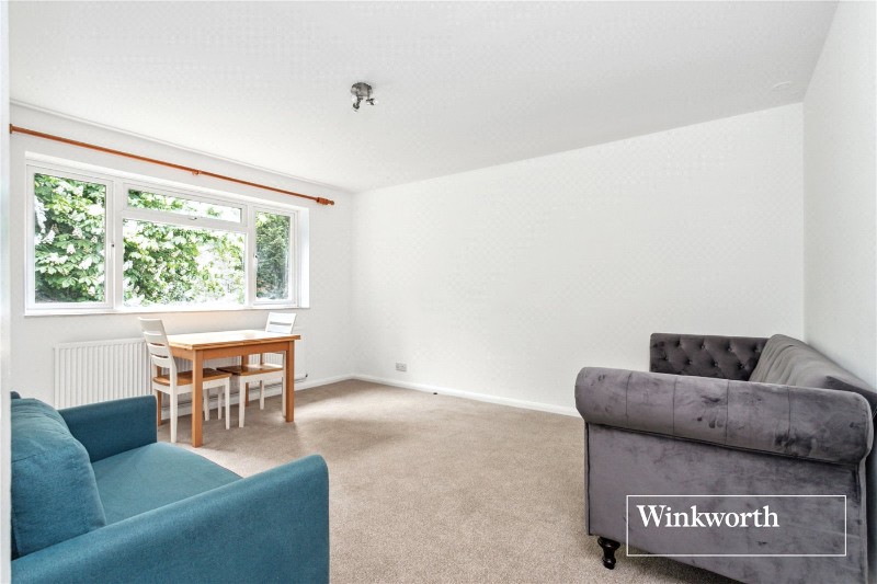 Nether Street, Finchley, London, N3