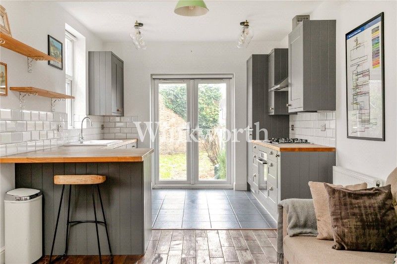 Whittington Road, London, N22