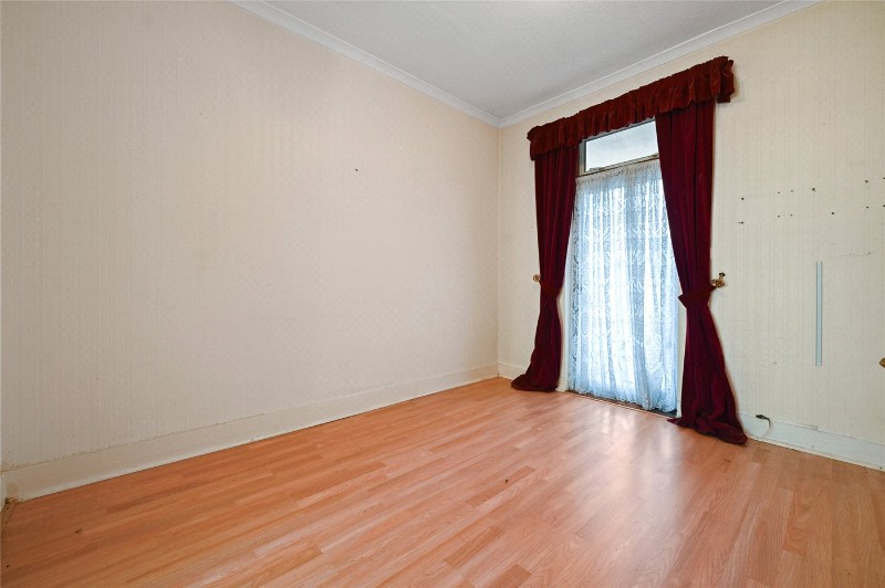 Gayford Road, London, W12