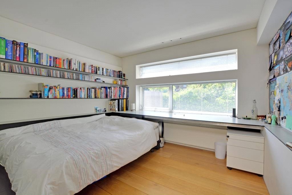 4 bedroom property for sale in Heathway, Blackheath, SE3 (Ref BLA210292