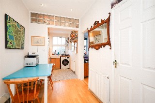 Uxbridge Road, London, W3