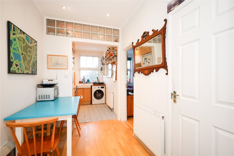 Uxbridge Road, London, W3