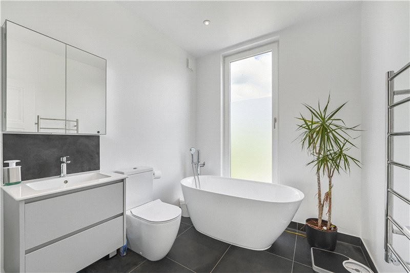 Gerard Road, Barnes, London, SW13