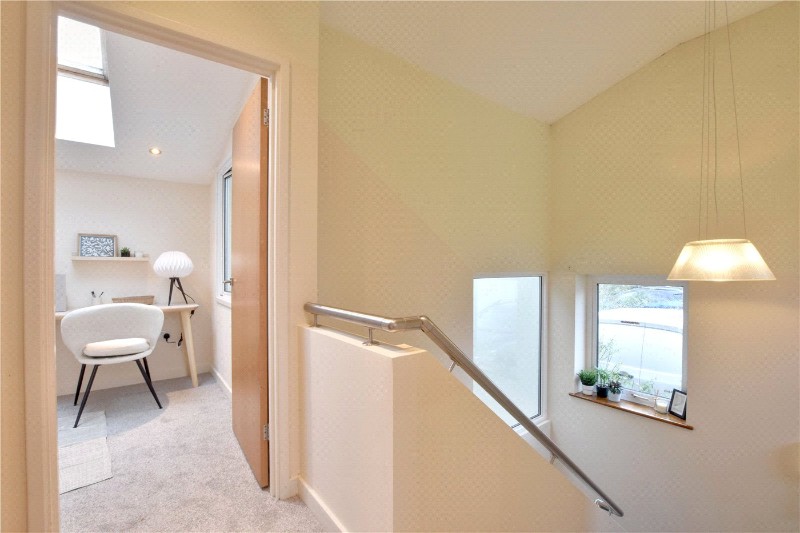 Hedgley Mews, Lee, London, SE12
