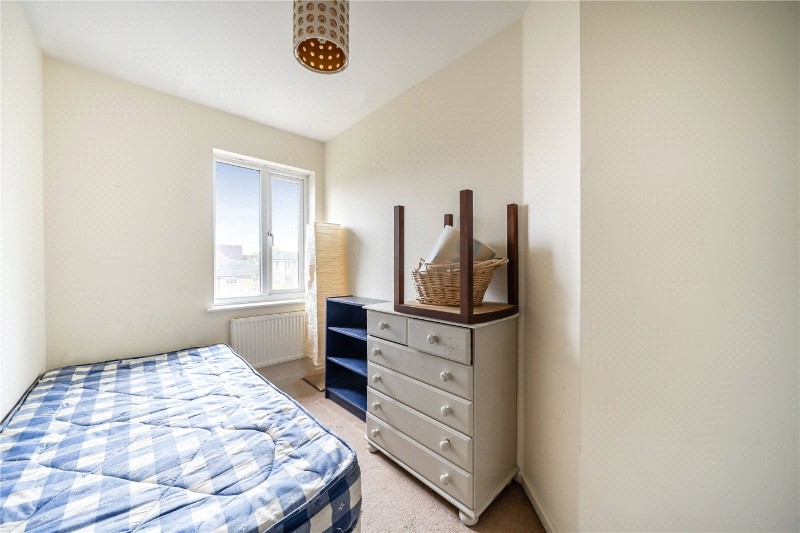 Quarles Park Road, Romford, RM6