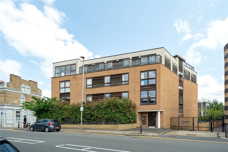 Merton Road, London, SW18