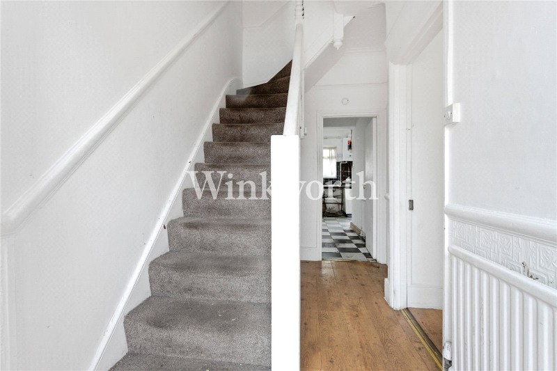 Sandford Avenue, London, N22