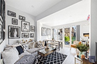 Conyers Road, London, SW16