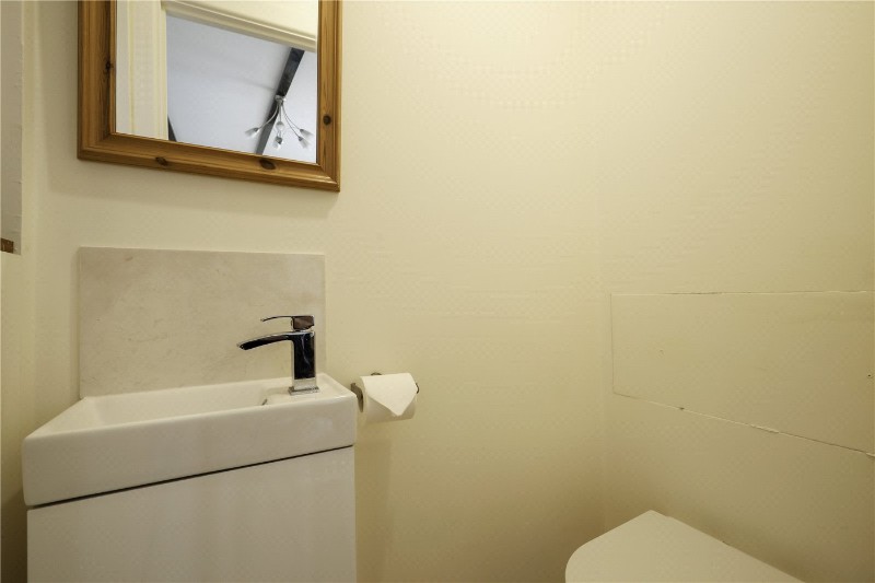 Park Drive, London, W3