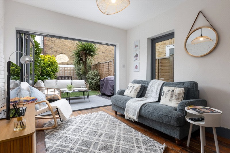 Rotherwood Road, London, SW15