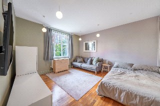 Holmefield Court, Belsize Grove, London, NW3