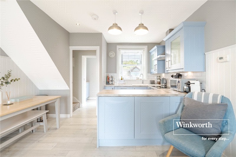 Ferry Road, Bournemouth, BH6