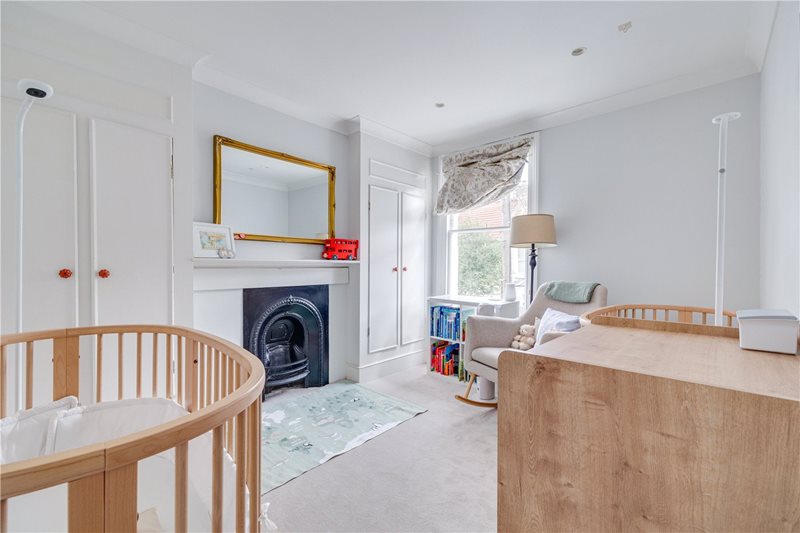 Burnthwaite Road, London, SW6