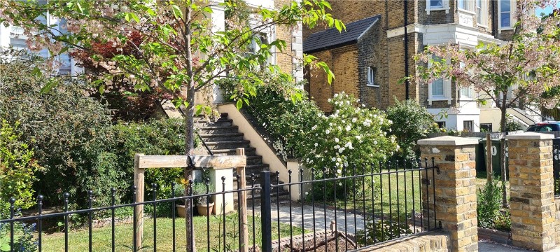 Mount Ephraim Road, London, SW16