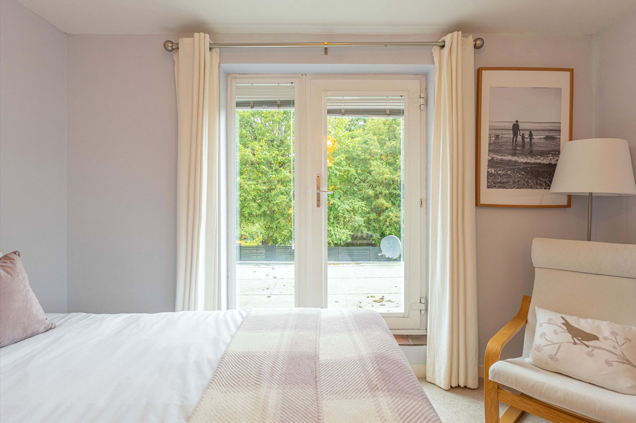 Bedroom 2 J
