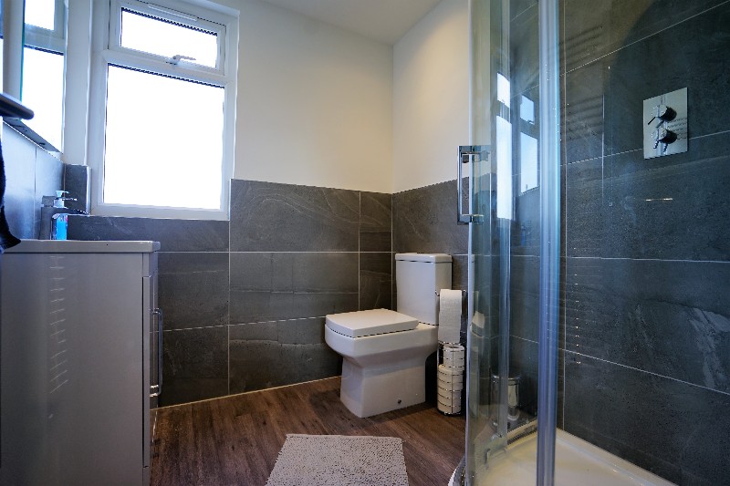 Fifth Avenue, Bristol, BS7