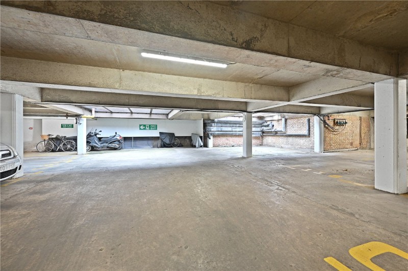Kensington Place, Kensington, London, W8