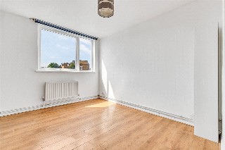 Gowrie Road, London, SW11