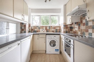 Conifer Close, Winchester, SO22