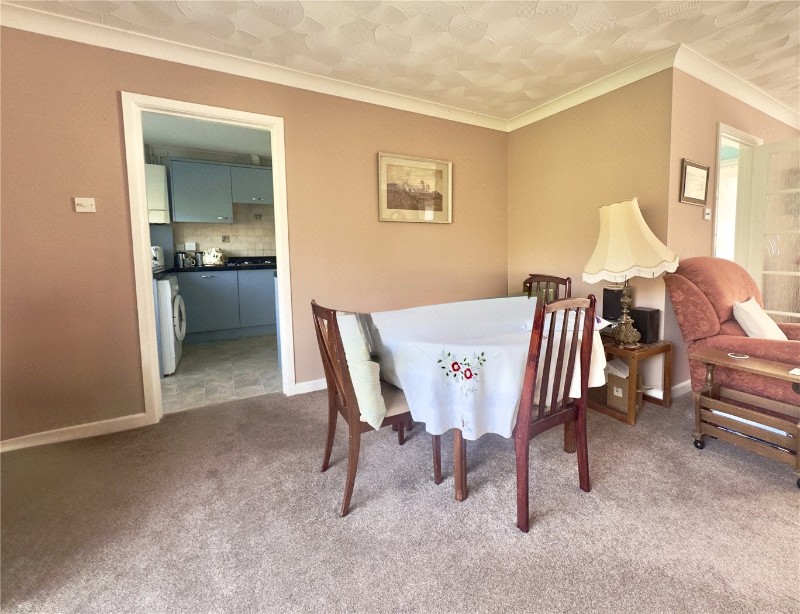 Roberts Close, Everton, Lymington, Hampshire, SO41