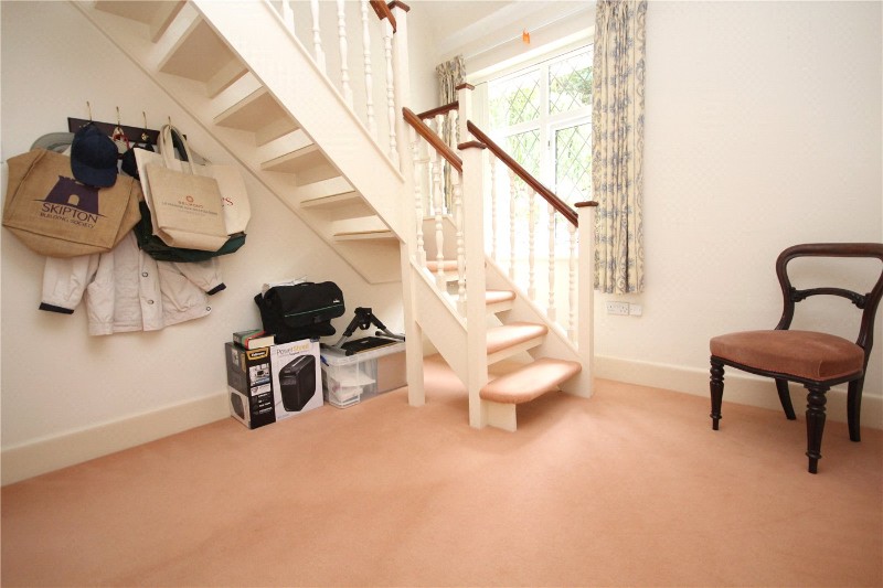 Kings Avenue, Poole, BH14