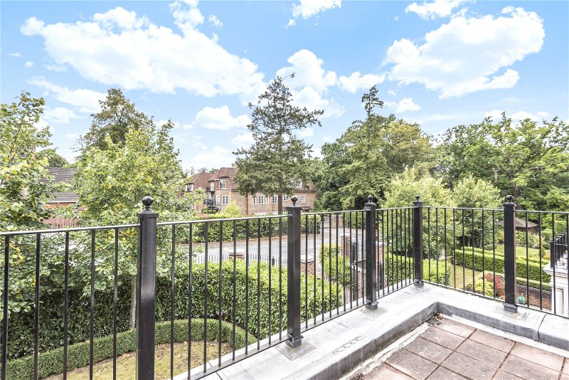 Cross Road, Ascot, Berkshire, SL5