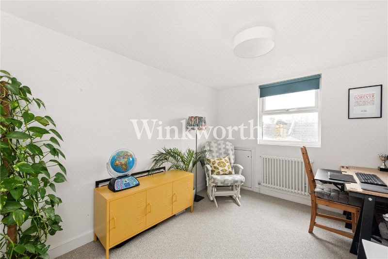 Greyhound Road, London, N17