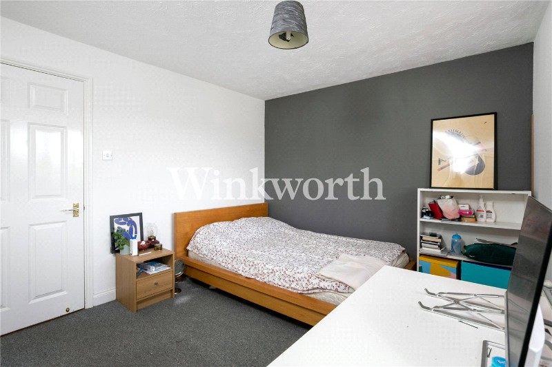 Myddleton Avenue, London, N4