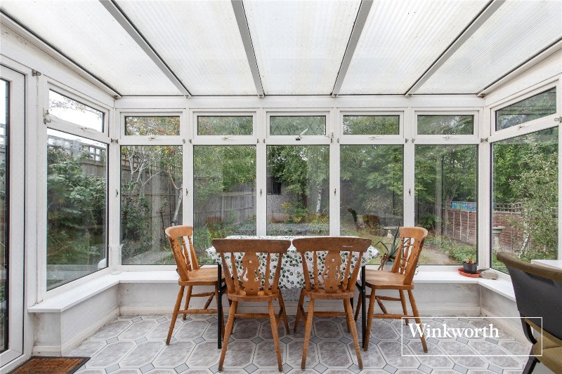 Woodfall Avenue, High Barnet, EN5