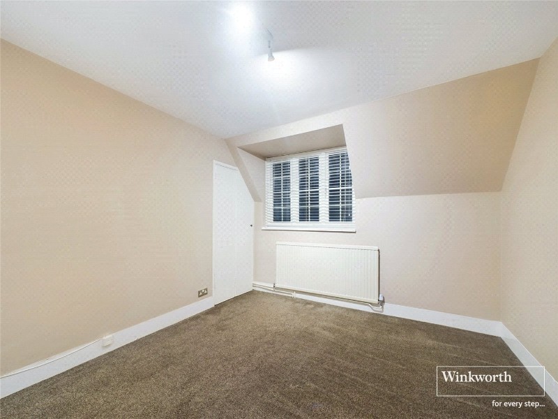 Roe Lane, Kingsbury, London, NW9