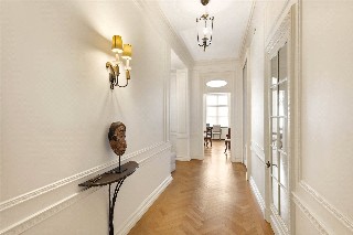 Mansfield Street, London, W1G