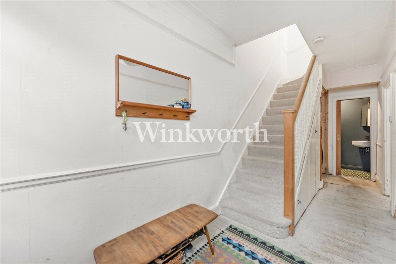 Rosebery Avenue, London, N17
