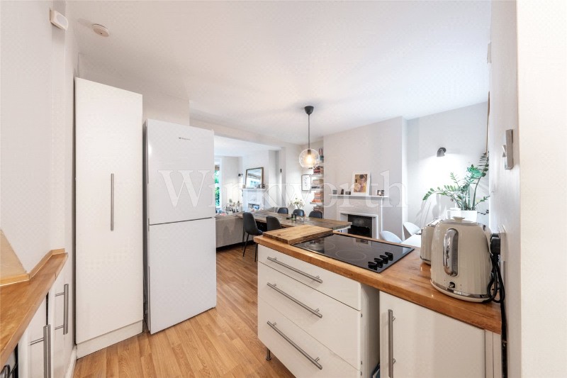 Crewys Road, London, NW2