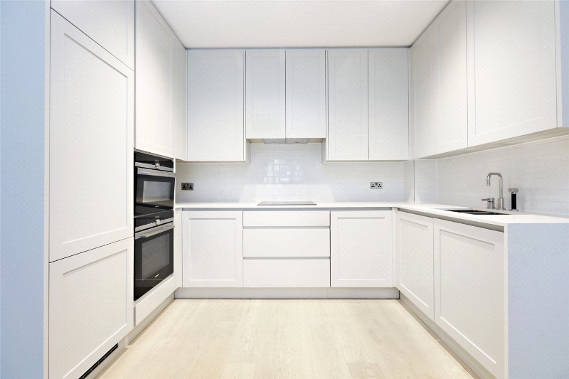 Renaissance Square Apartments, Palladian Gardens, Chiswick, London, W4