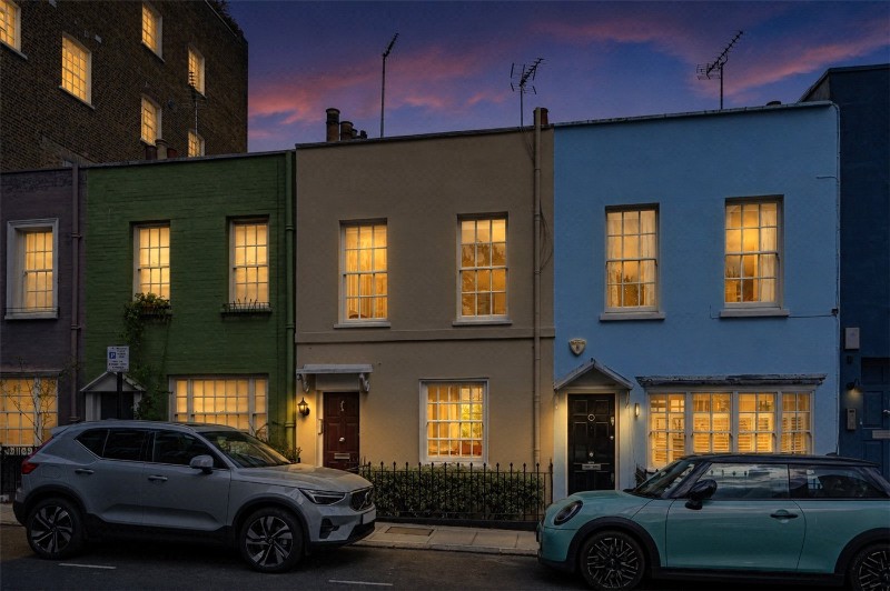 Uxbridge Street, Kensington, London, W8