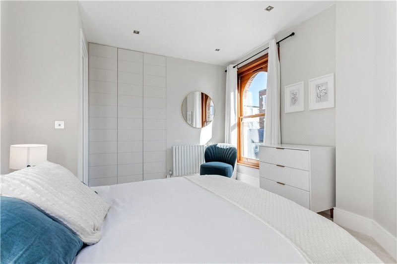 Renfrew Road, London, SE11