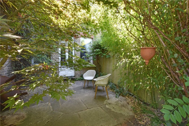 Shooters Hill Road, Blackheath, London, SE3